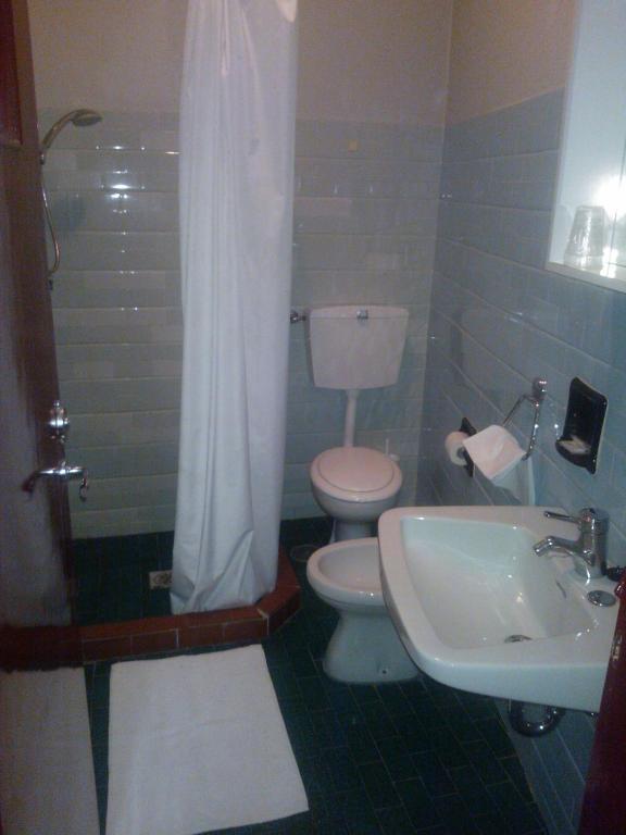 Albergo Vecchia Menaggio Quarto foto